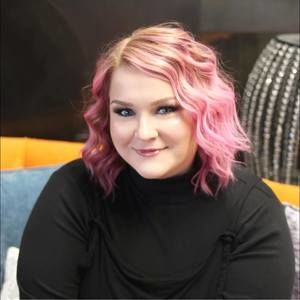 Meet your Posher, Whitney